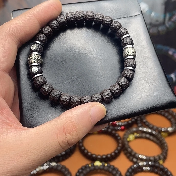 小***伟手串椰蒂9无相吞金兽貔貅