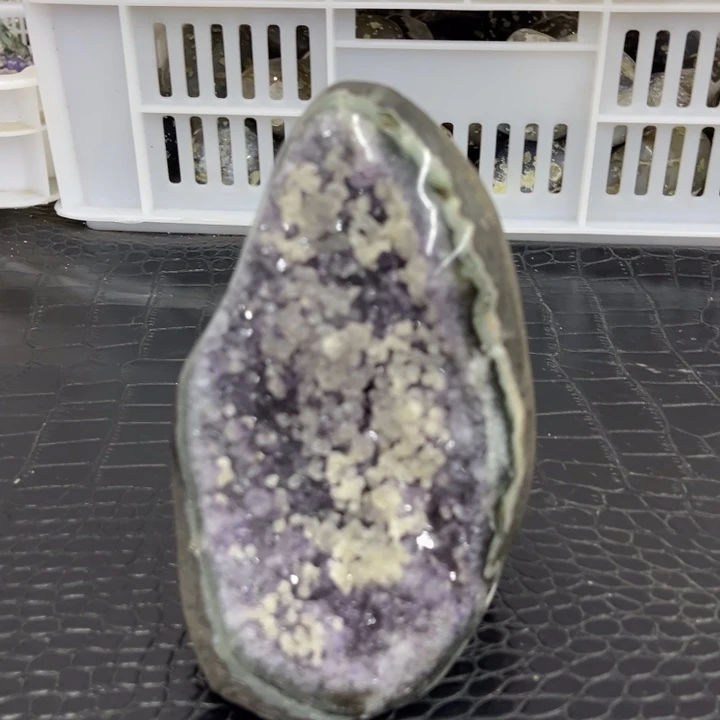 水晶珠宝半成品未镶嵌亏米拉人气