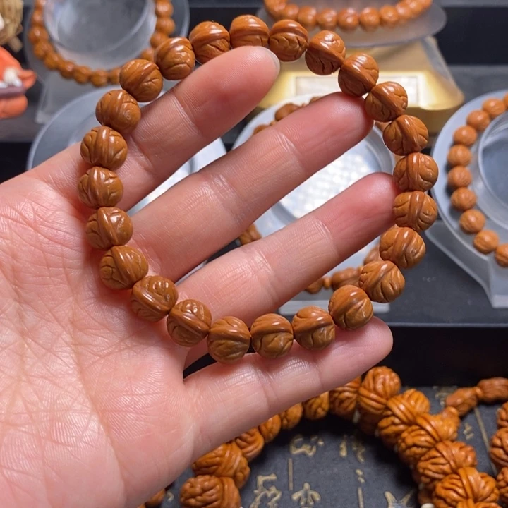 手串桃核玉龙脊手串10