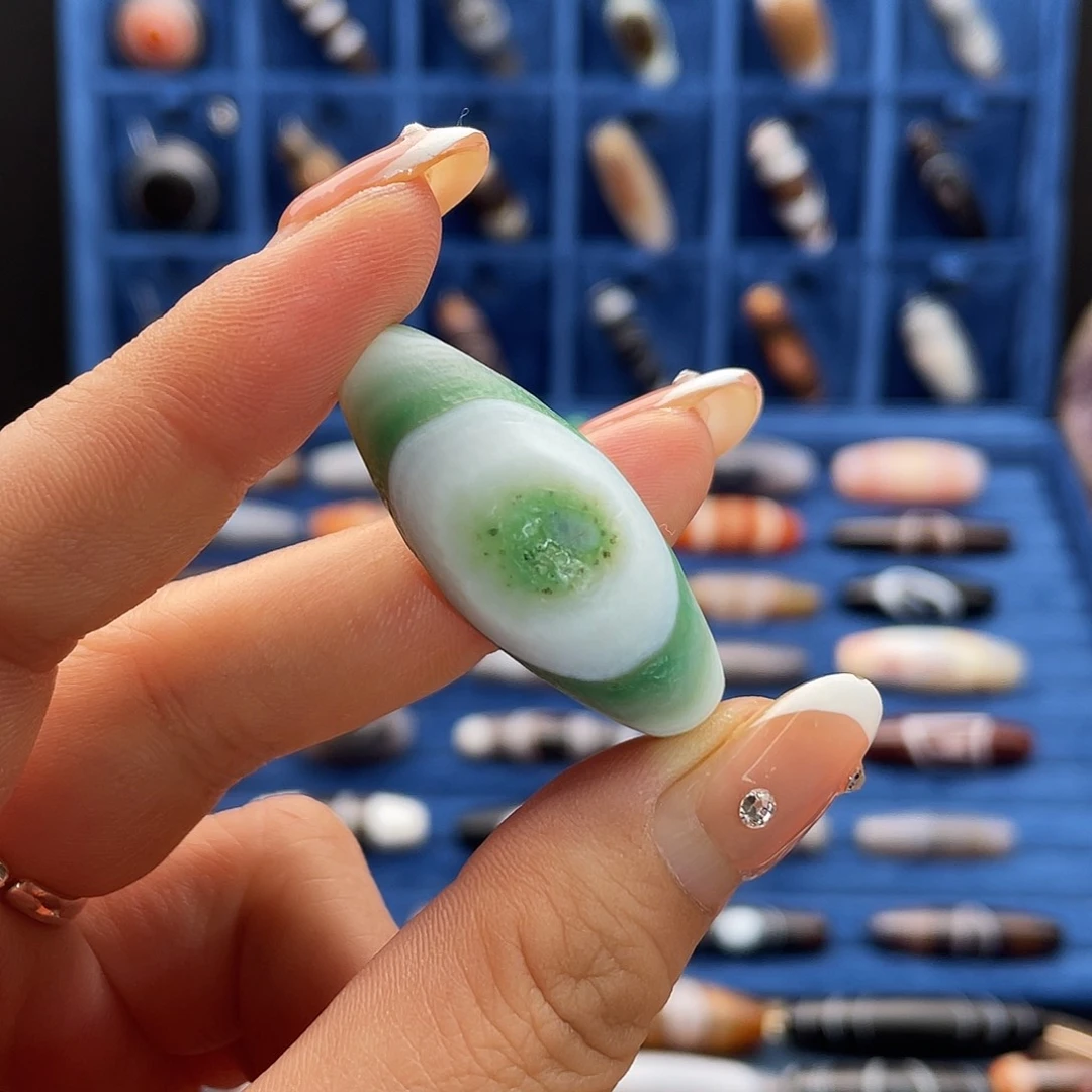 玛瑙/玉髓珠宝半成品未镶嵌