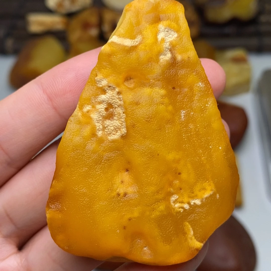 定制琥珀天然蜜蜡乌料
