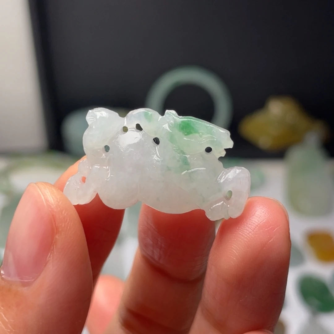 定制翡翠未镶嵌天然翡翠