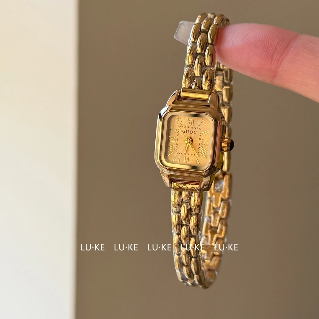 LUKE路可金色罗马小方糖手链女款小众轻奢感设计高级感石英手表女