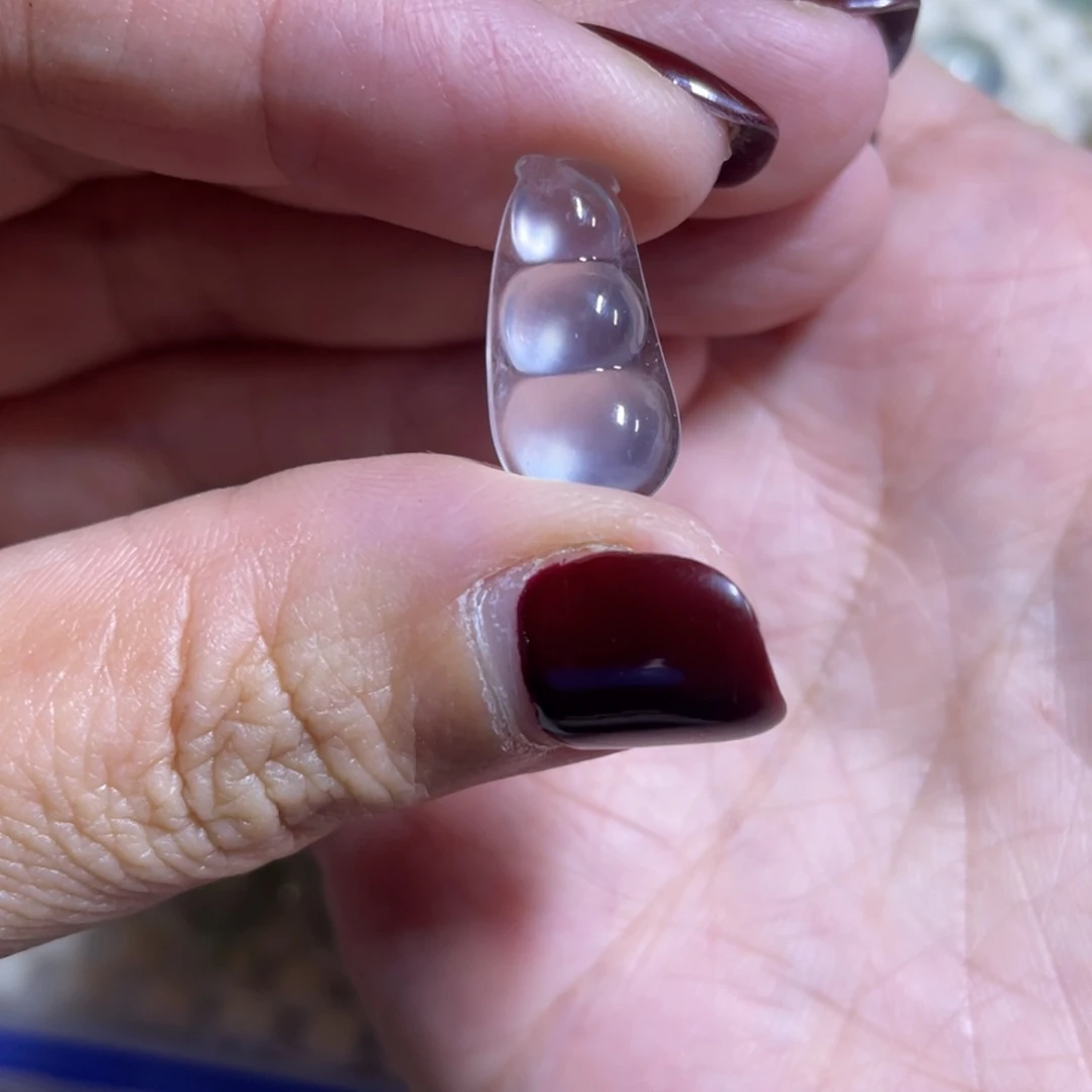 翡翠颈饰未镶嵌豆子