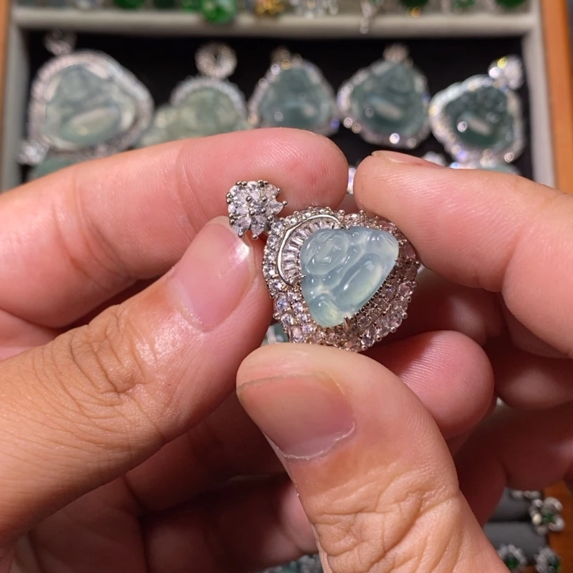 【闪购商品】翡翠未镶嵌颈饰天然