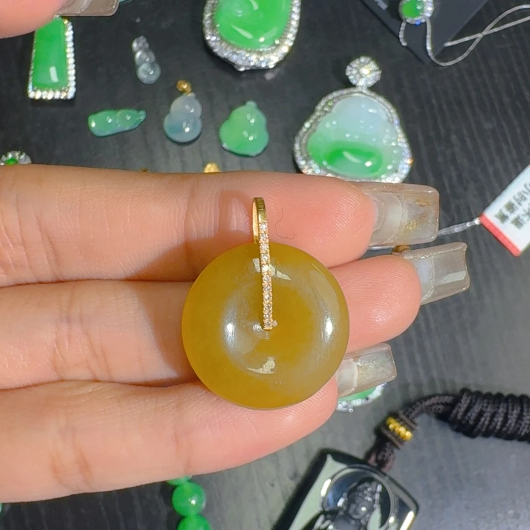 好****翡翠18K金镶嵌吊坠(不含链)