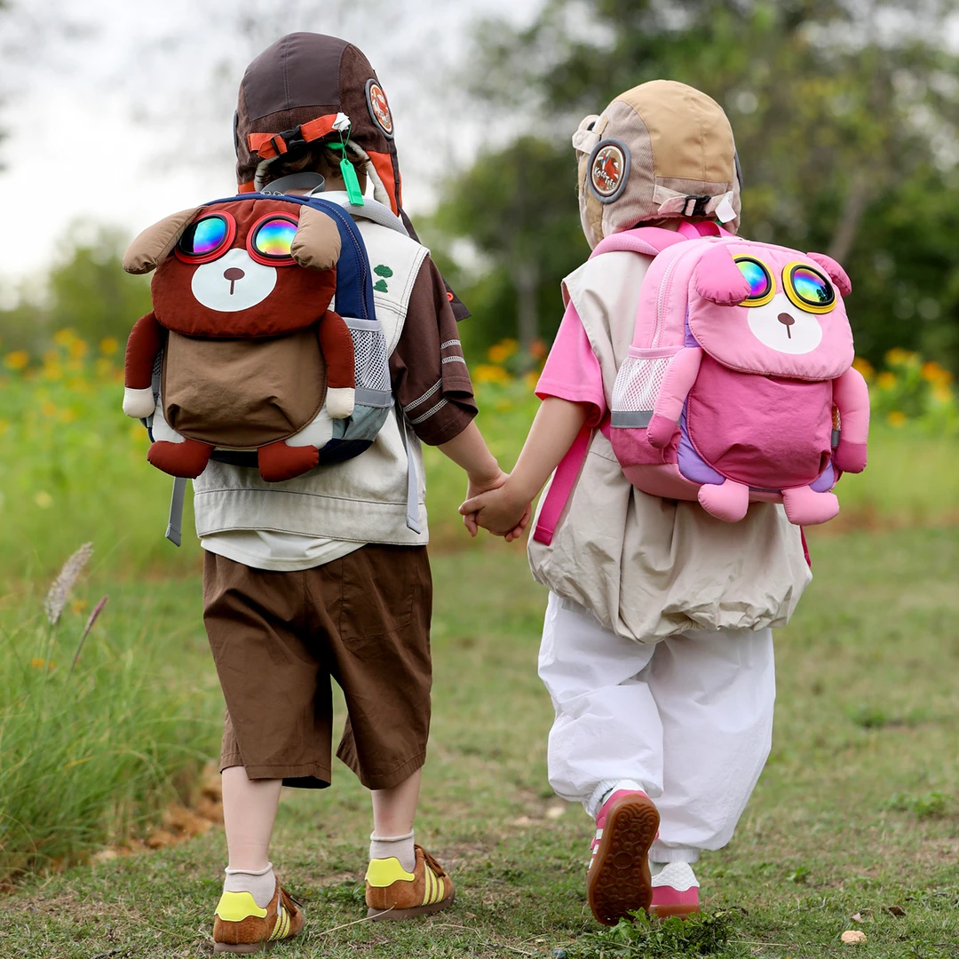 VABC酷酷熊幼儿书包游学旅行逛街防丢失时尚立体超轻双肩包