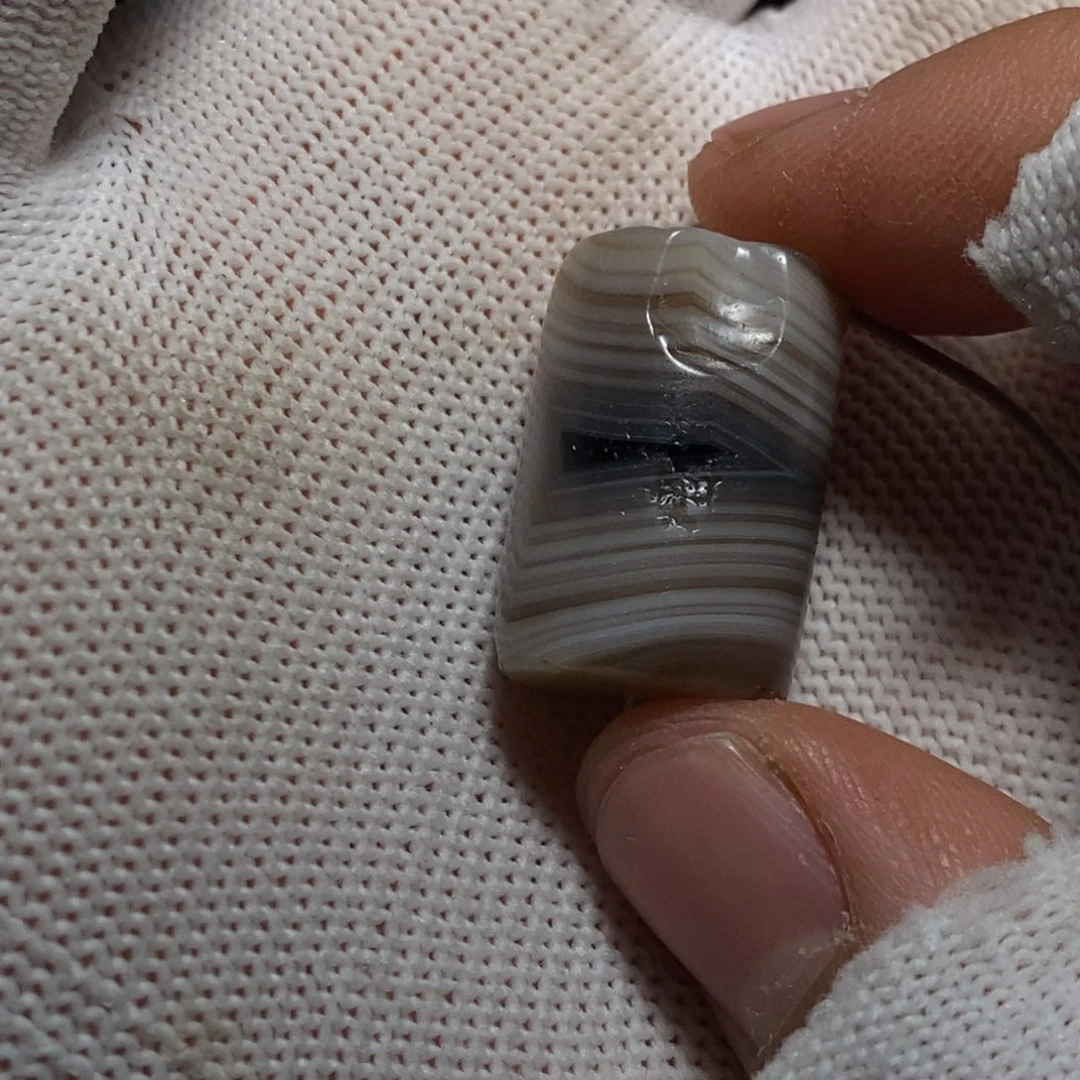 4***6玛瑙/玉髓未镶嵌珠宝半成品