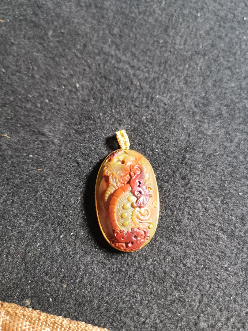 18k镶嵌原矿南红