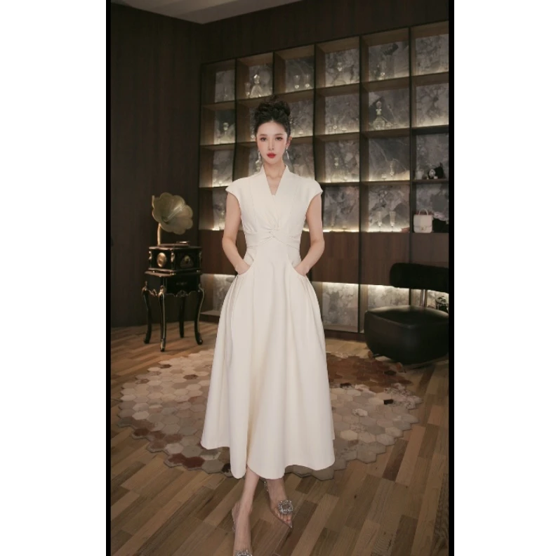 六爻定制 法式赫本风名媛显瘦优雅时尚连衣裙 9616