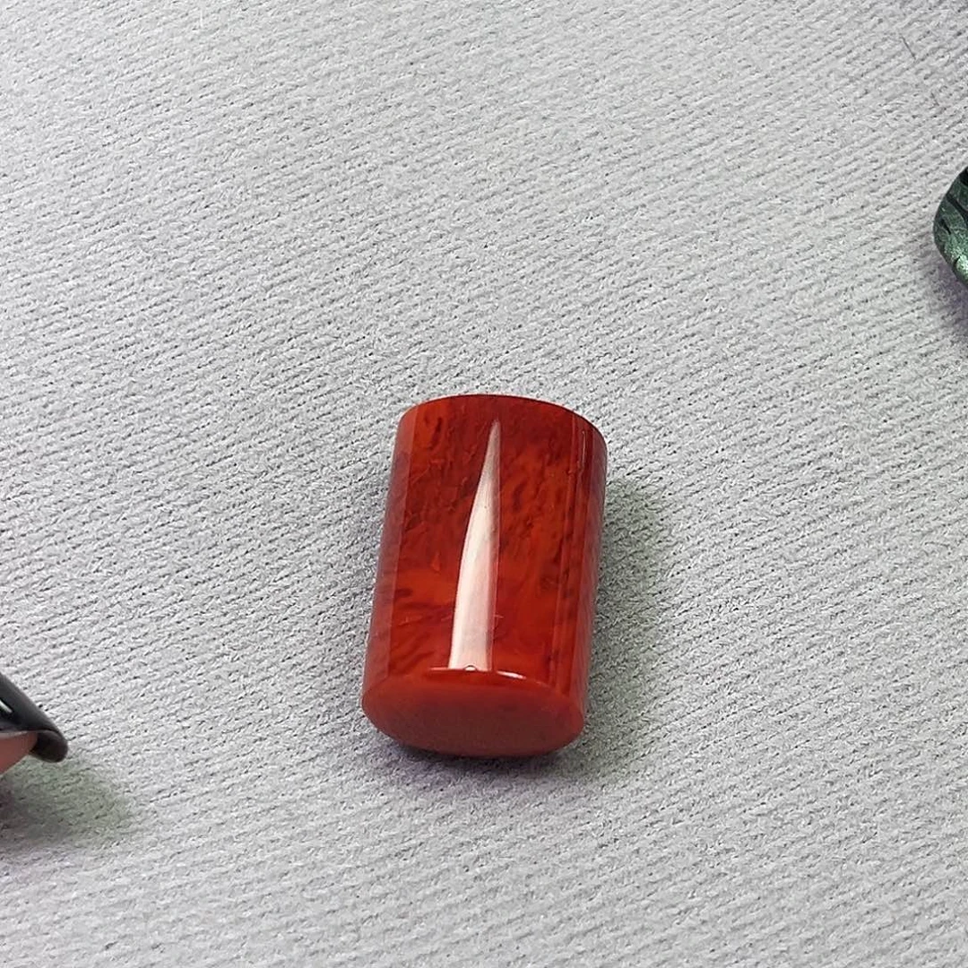 未镶嵌南红玛瑙珠宝奇石原矿桶珠