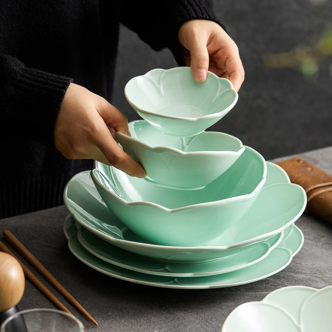 德化青瓷餐具2025新款新中式轻奢精致高级感家用的陶瓷盘子菜盘子