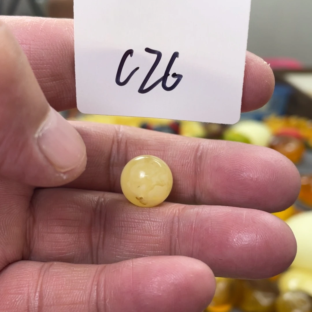 手链琥珀未镶嵌多样性发，发其中一件