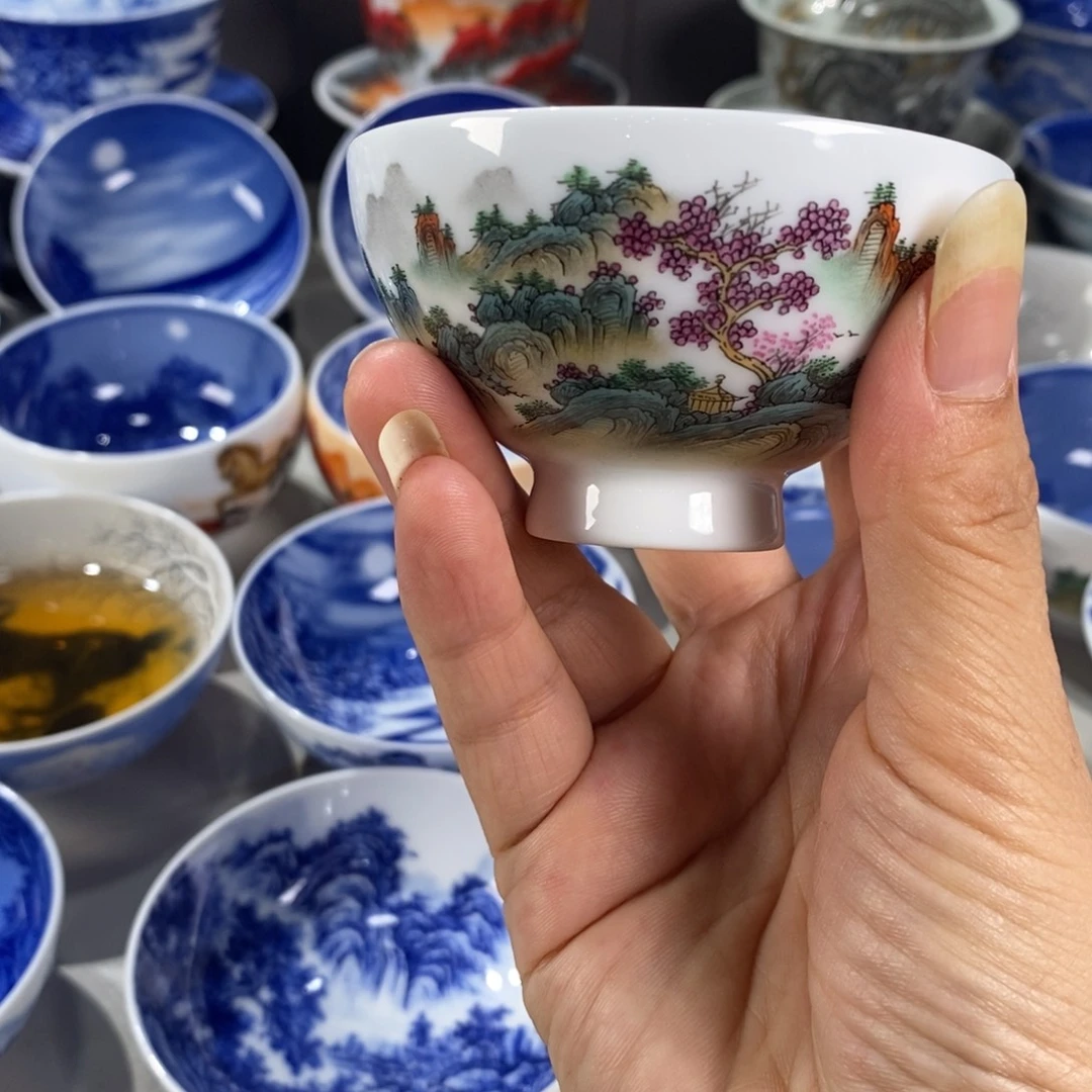 粉彩山水主人杯杯