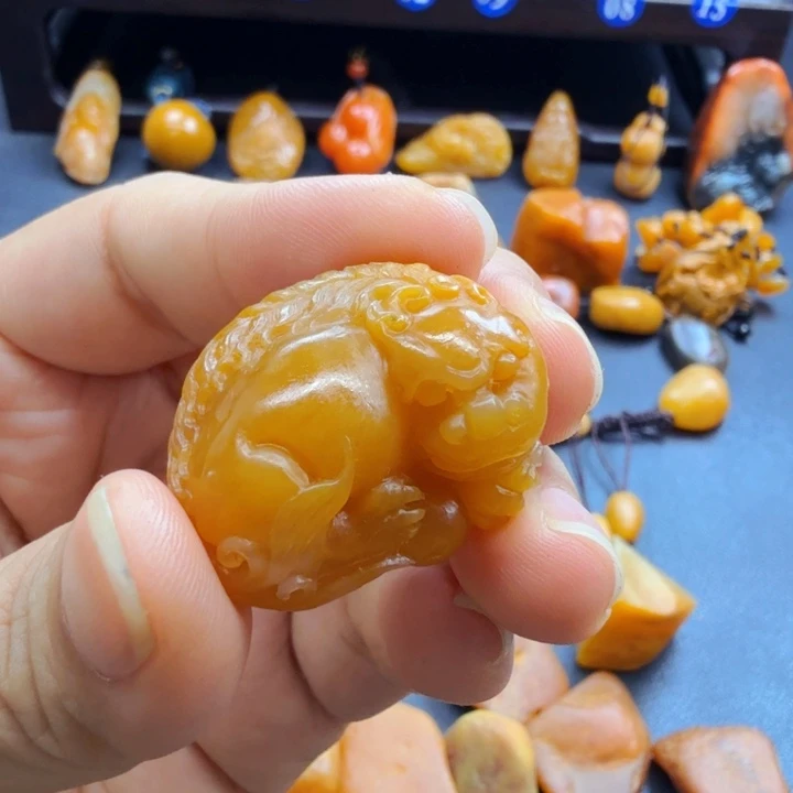 国***年田黄石田黄石挂件