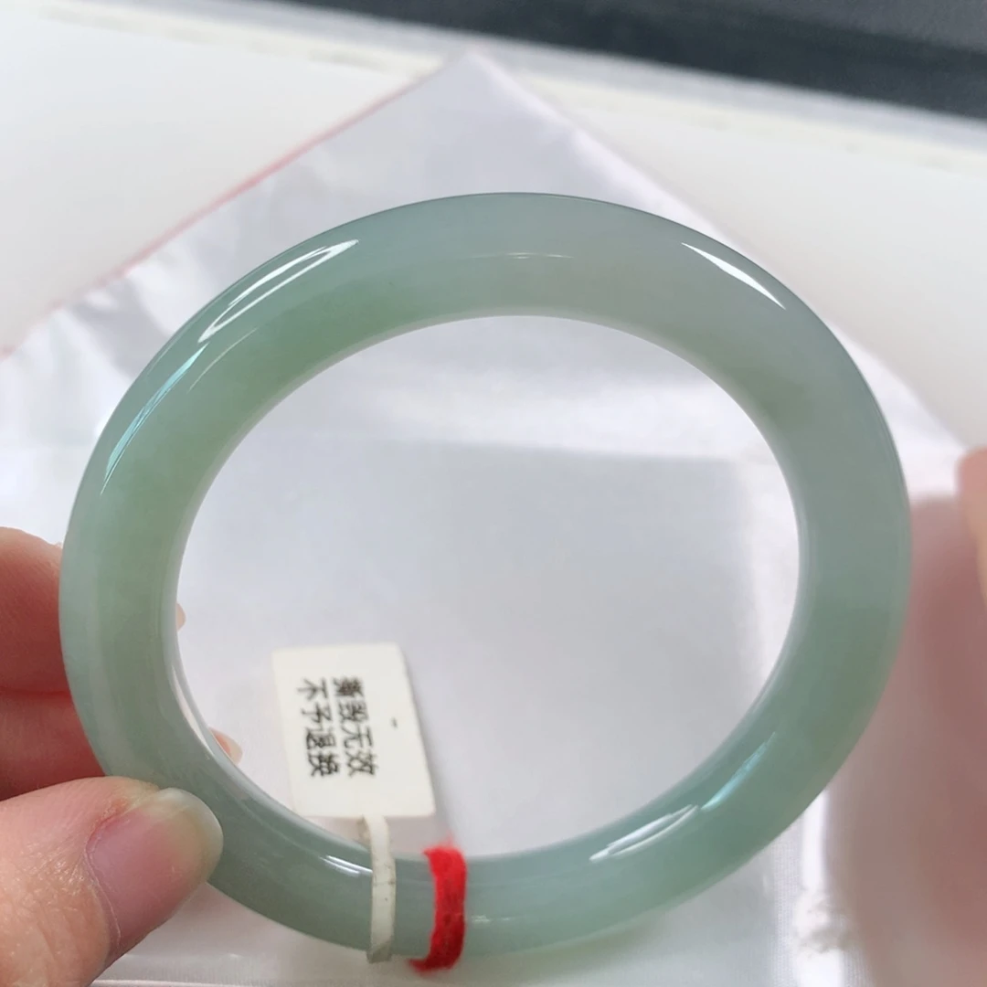 未镶嵌手镯（圆镯）翡翠274