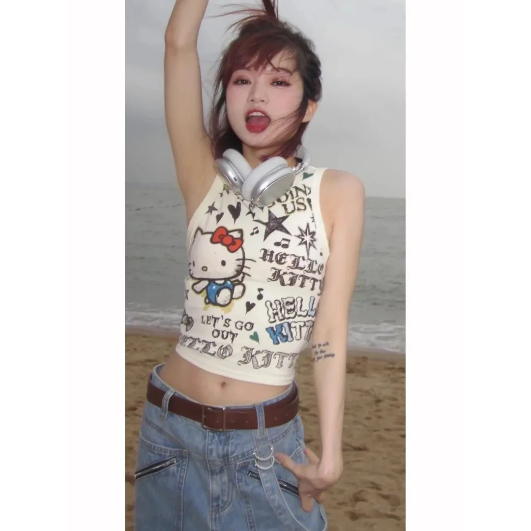 2025年圆圆无袖背心女小众设计街头辣妹短款修身吊带上衣女