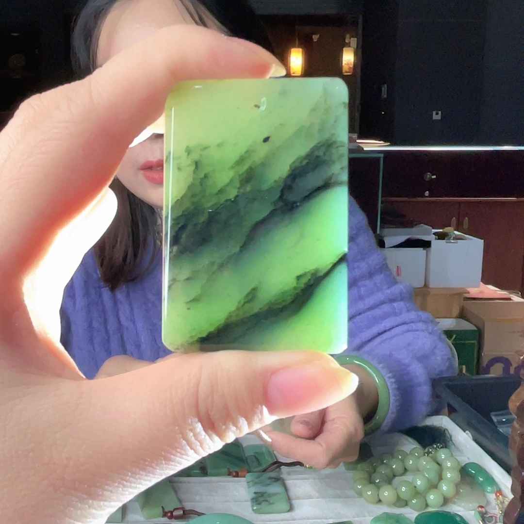 密玉（石英质玉）未镶嵌颈饰
