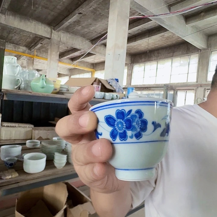 景德镇高温陶瓷芙蓉花二刚杯1个
