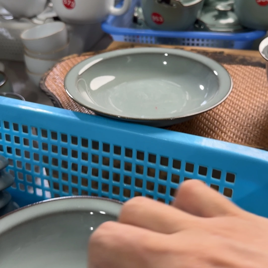 瓷片清库存，小微瑕。