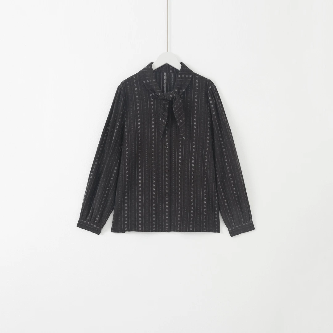 几里与麻 飘带领小花竖条衬衫 衣长63胸围110 2081945