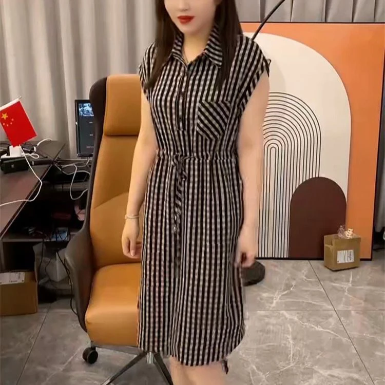 夏季网红休闲连衣裙女夏季新款气质轻奢妈妈装收腰显瘦条纹裙子