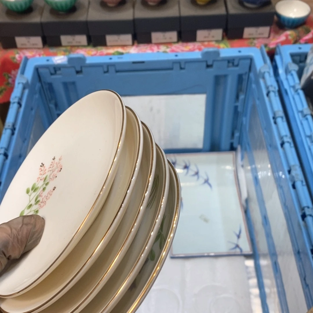 瓷片喜*?哈哈哈哈哈哈哈哈哈