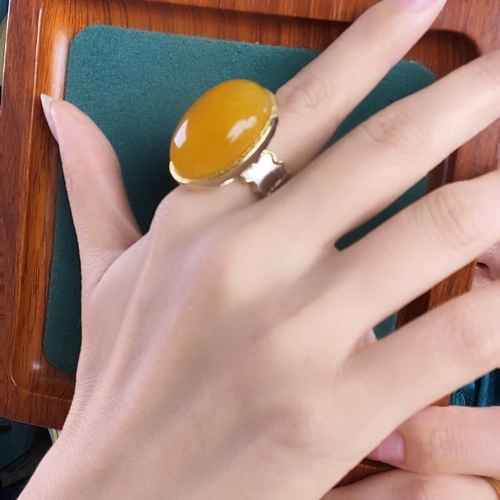 银S925镶嵌蜜蜡戒指戒指