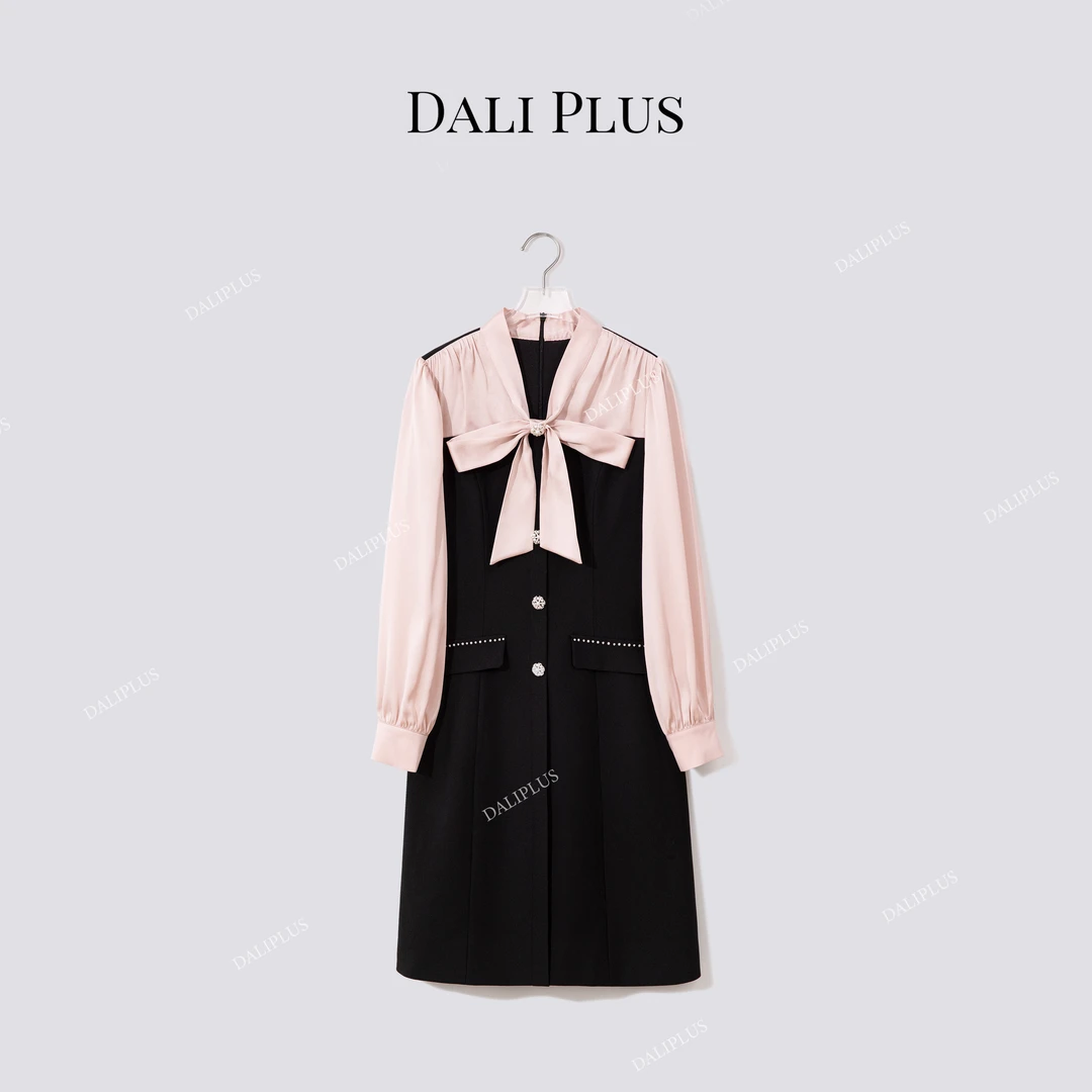 DALI PLUS“香风粉墨撞色”羊毛天丝名媛蝴蝶结钻饰连衣裙-D5SS7242