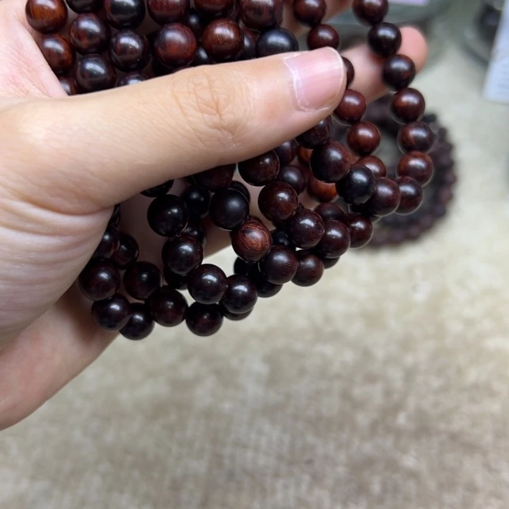 花梨木类海南红降0.8满油单圈微瑕