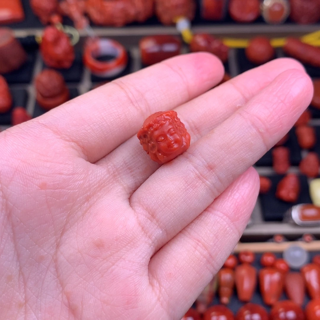 南红玛瑙未镶嵌三面佛12+