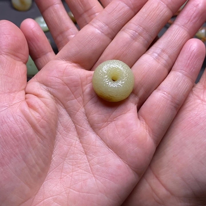 M****和田玉未镶嵌颈饰