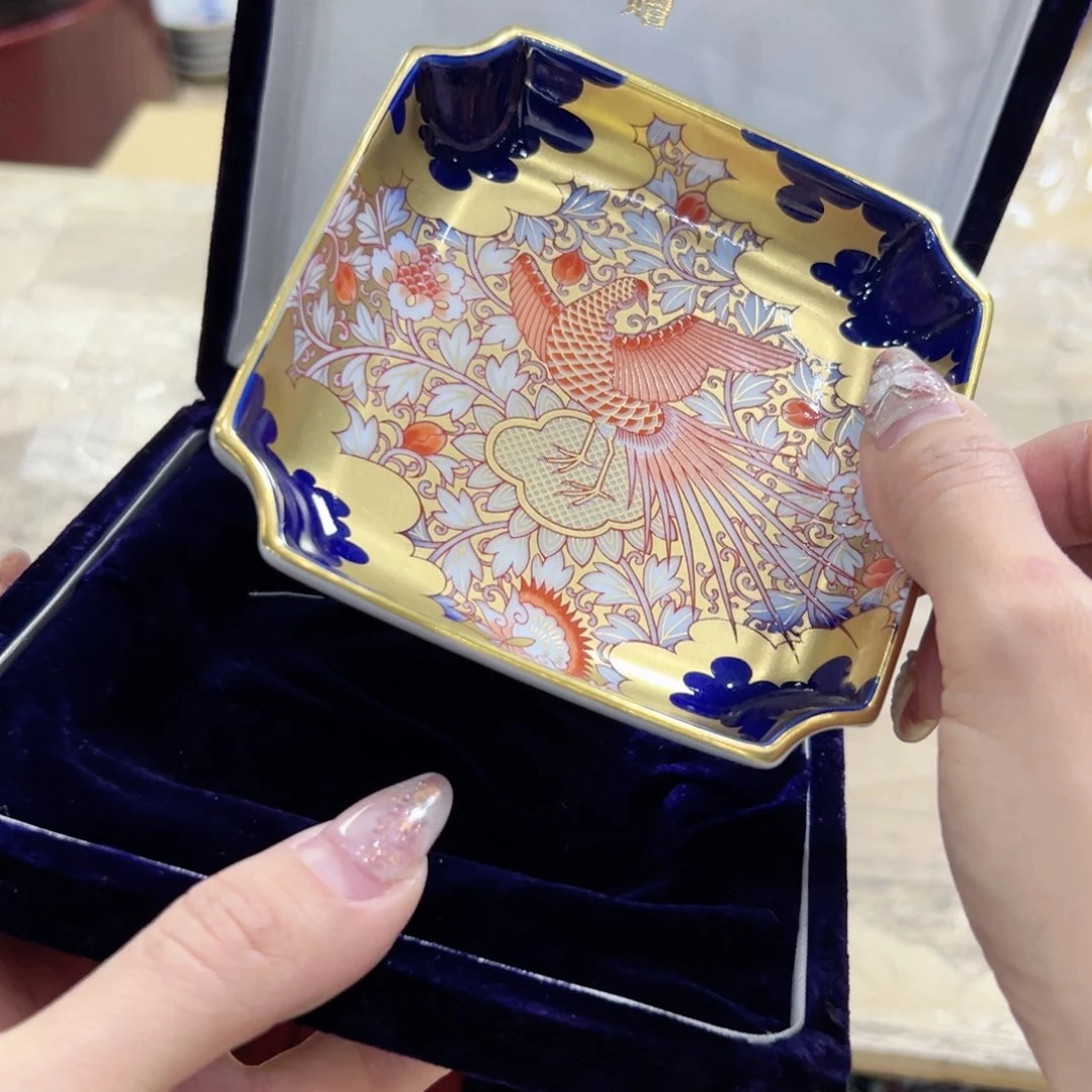 瓷片凯*琳陶瓷制品厂及冶金等部门