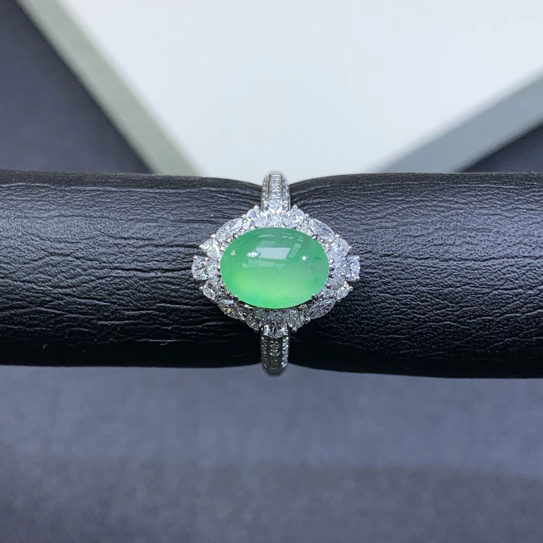 新品推荐·18K金冰种晴绿飘花蛋面缅A翡翠玉石戒指吊坠轻奢气质