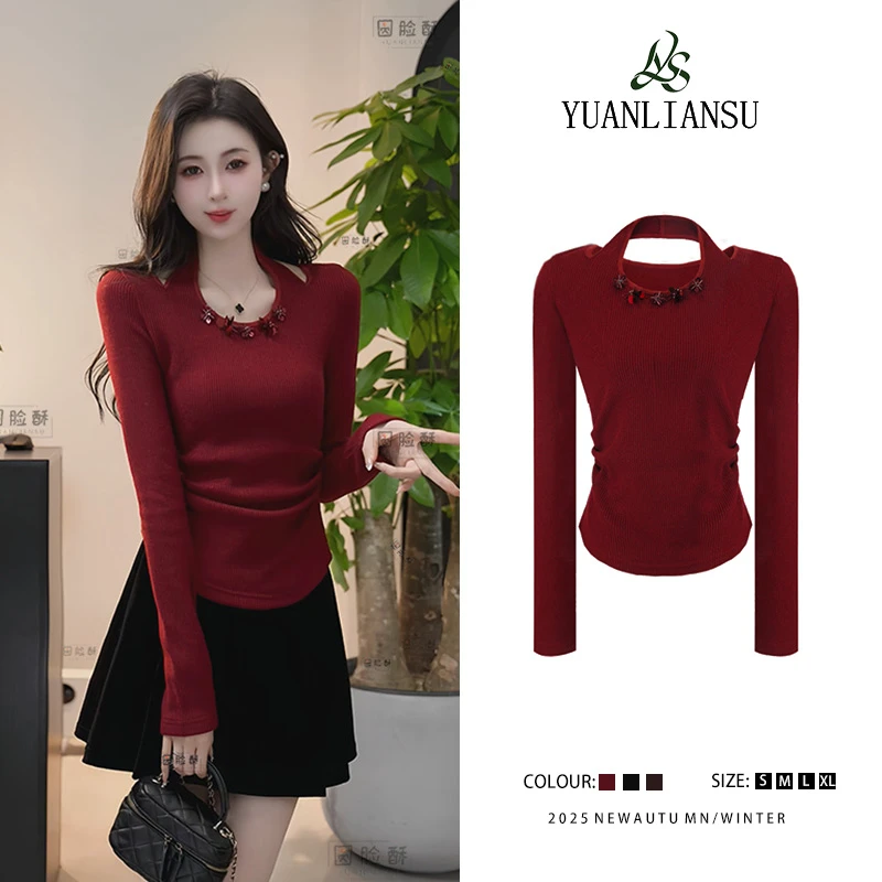 【樱花馆长】法式洋气新款红色挂脖亮片针织衫女