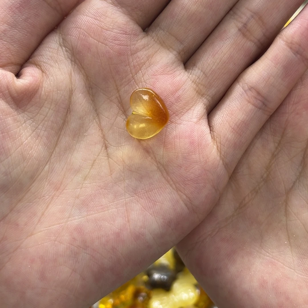 b***_琥珀颈饰未镶嵌天然琥珀