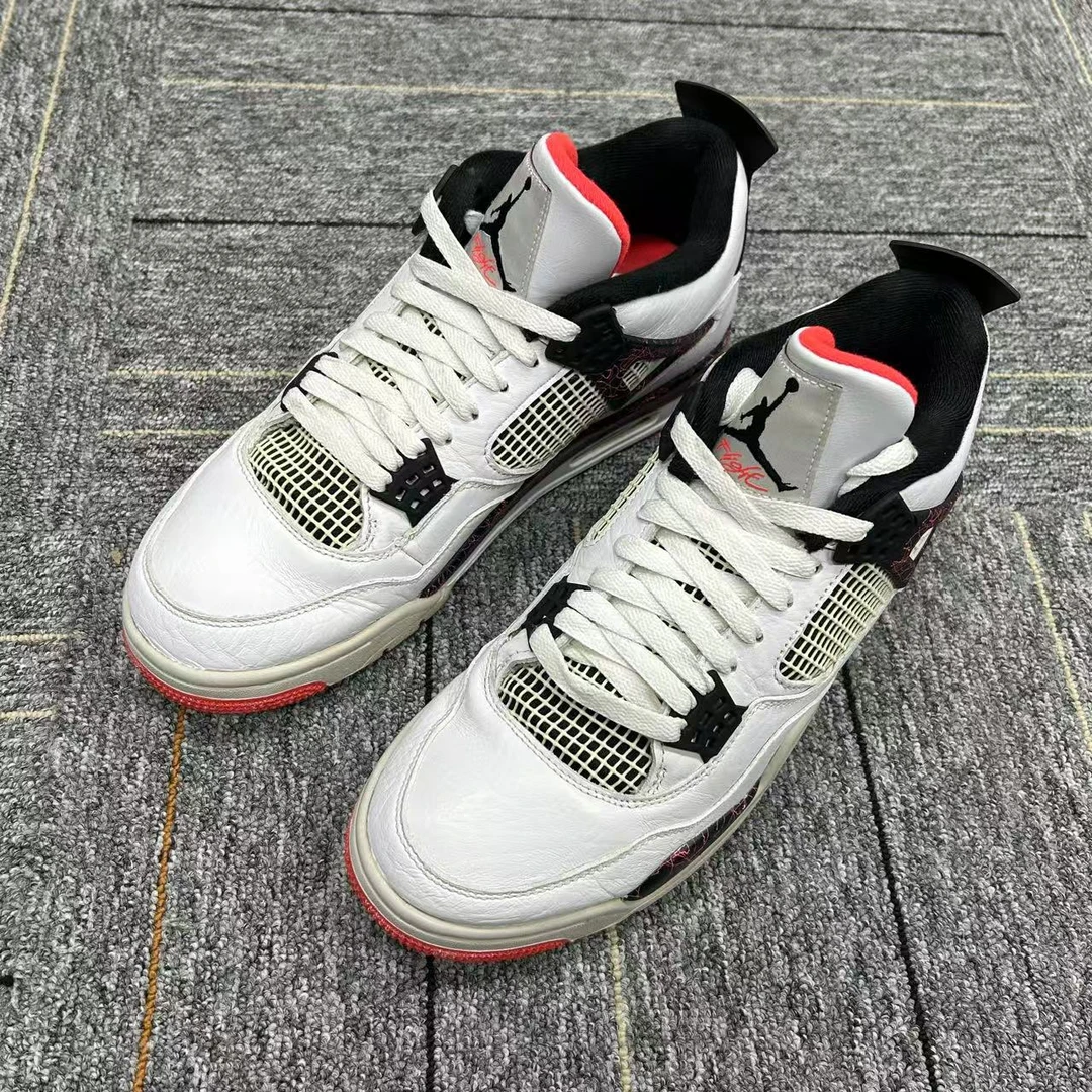 44.5码 AJ4 热熔岩 红白 复古篮球鞋/参考价2399