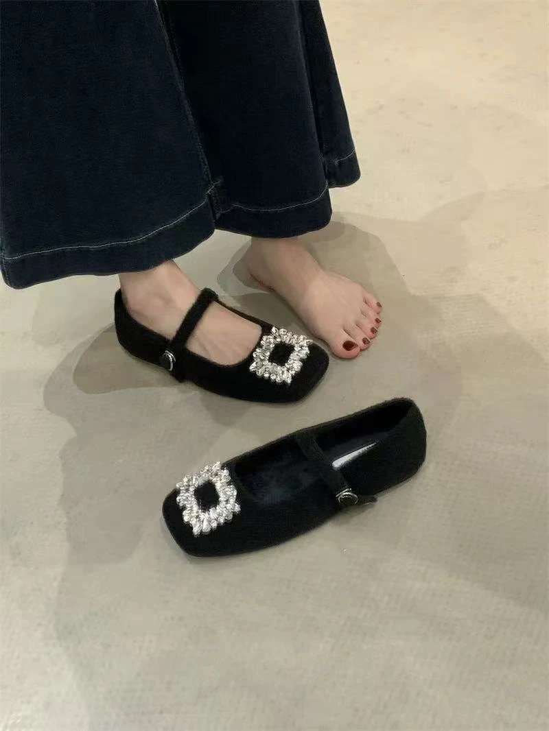 酥酥轻奢女鞋法式复古水钻方扣浅口加薄绒平底小单鞋