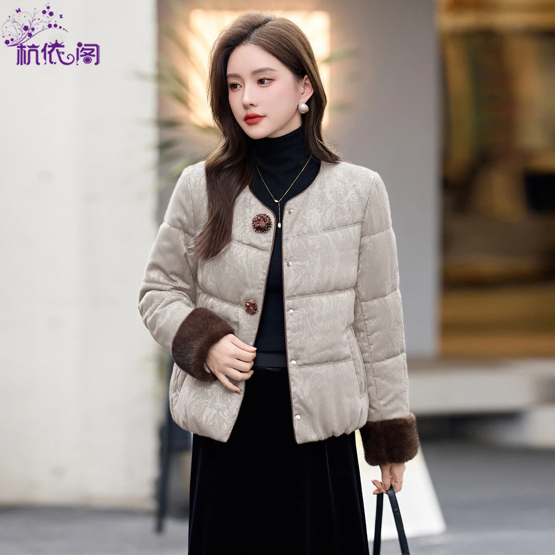 新中式国风棉服女短款2025冬季新款洋气提花加厚保暖夹棉外套棉袄