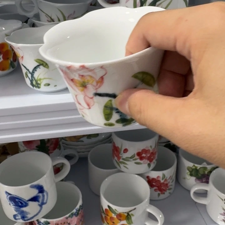景德镇陶瓷手工制作
