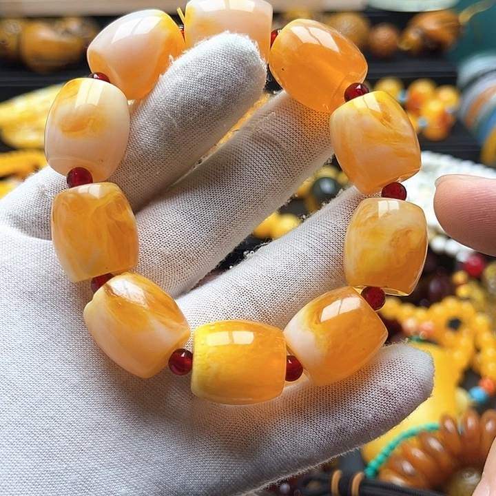 蜜蜡未镶嵌颈饰蜜蜡