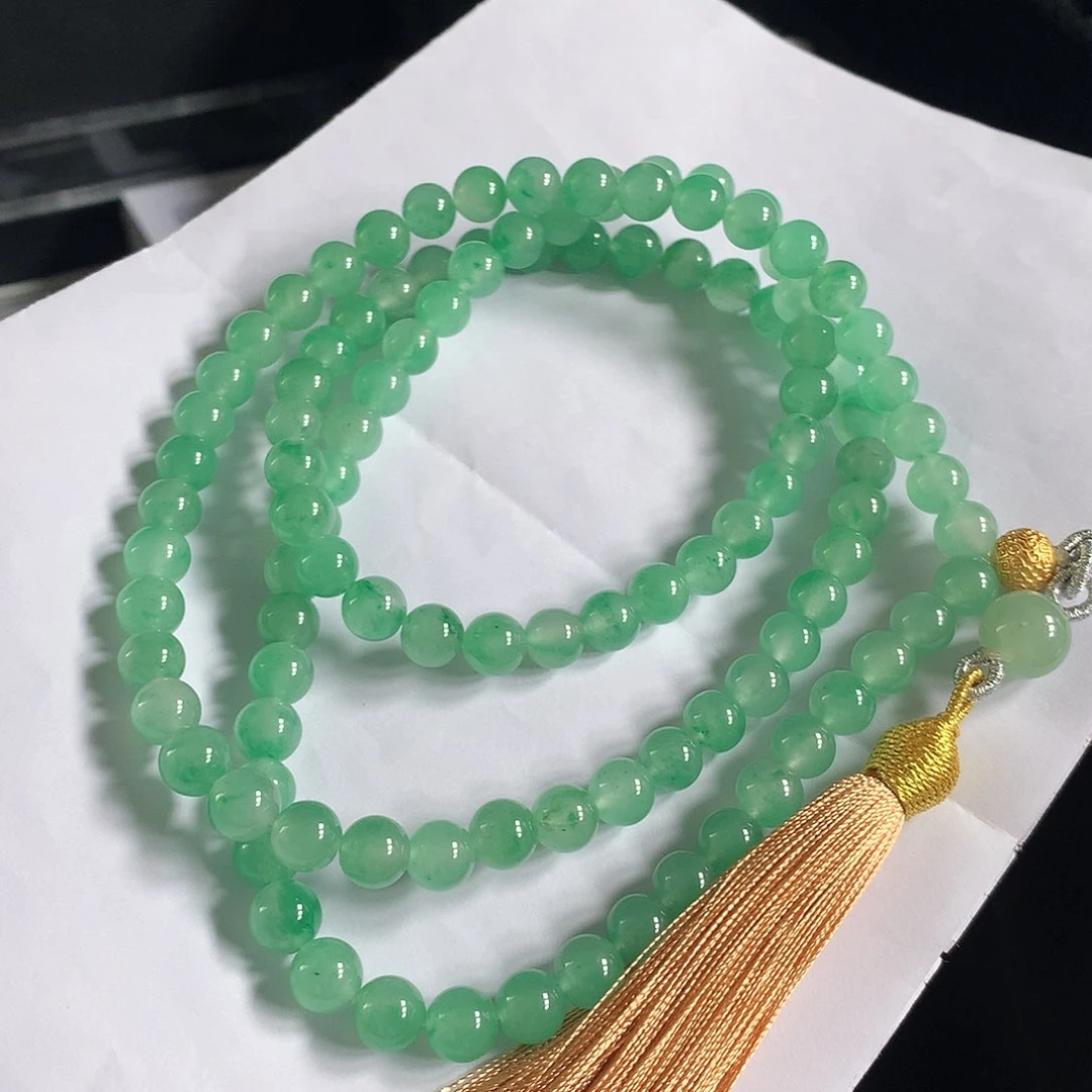 石英质玉项链未镶嵌