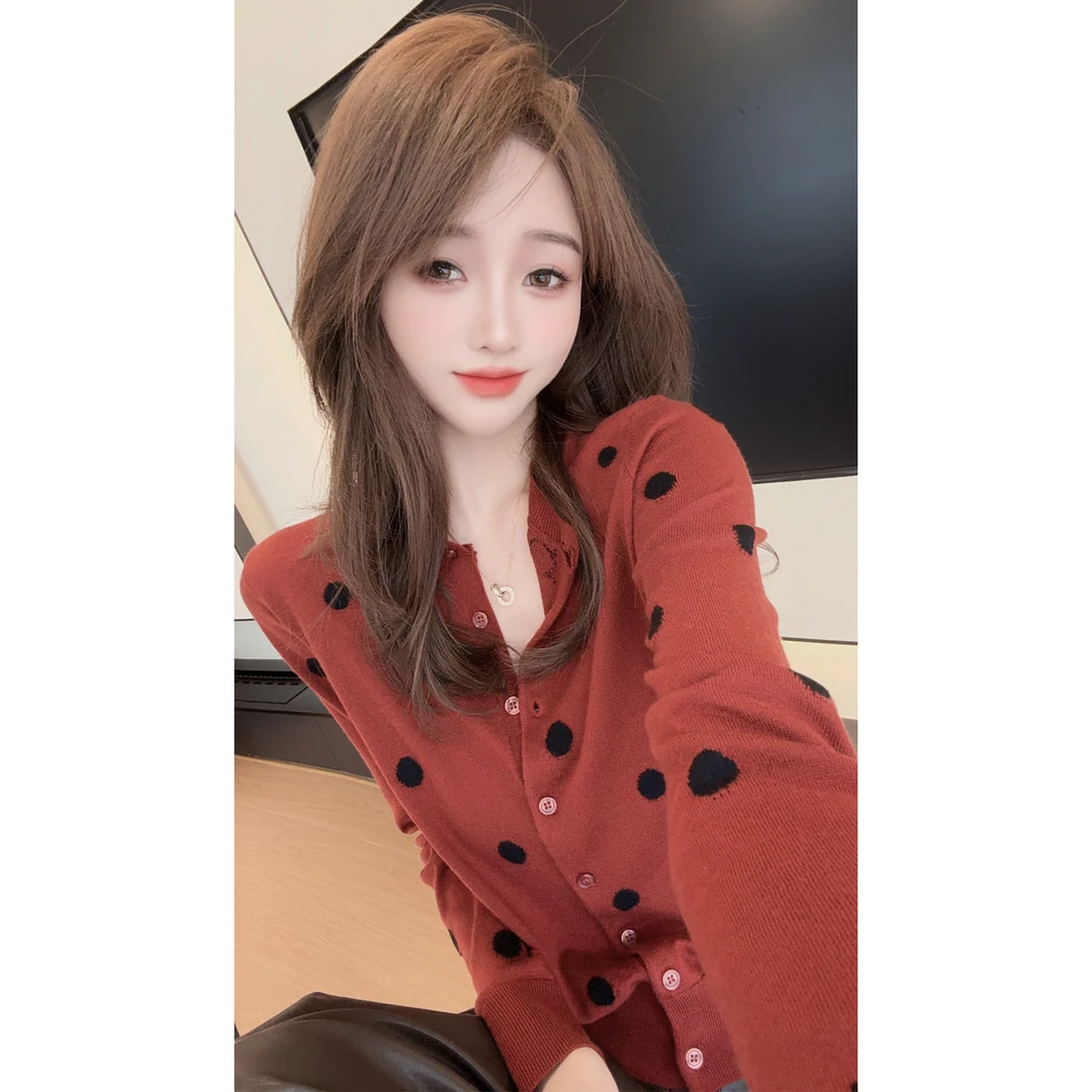 【陈陈私服】洋气慵懒温柔波点长袖针织开衫氛围感高级毛衣25082802
