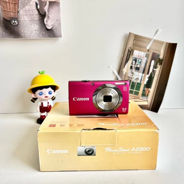 99新 Canon/佳能 a2300枚粉色带原盒1600万像素5倍变焦光感冷白
