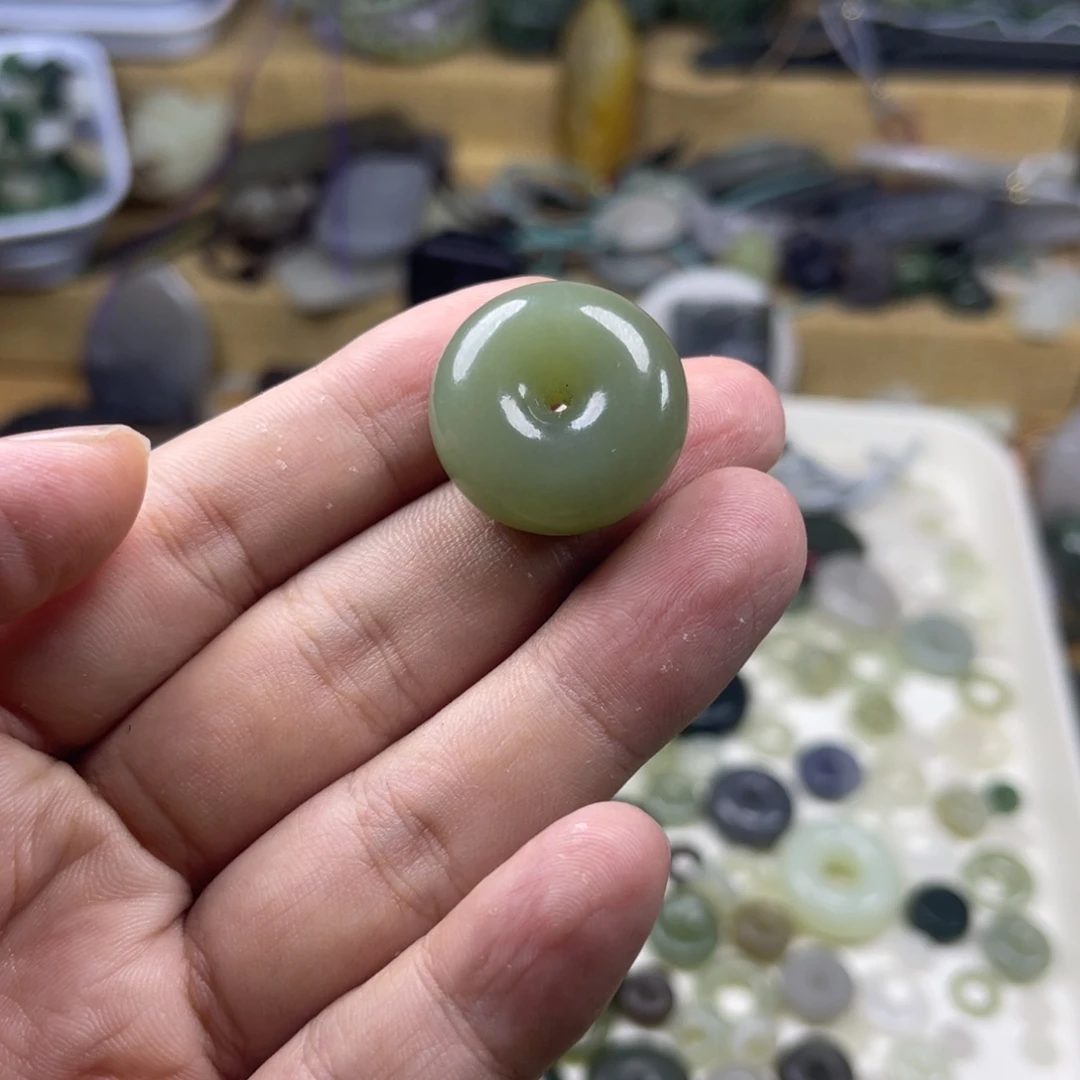 手链未镶嵌南红玛瑙你***周