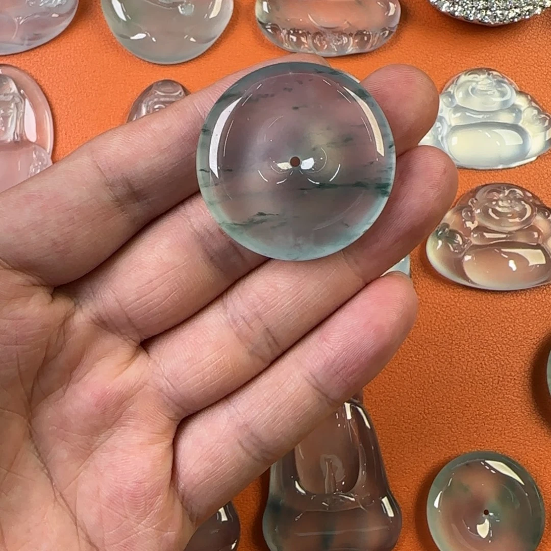 未镶嵌定制翡翠天然