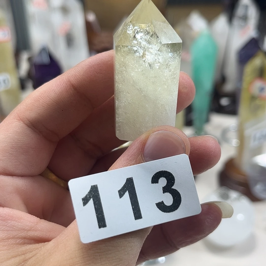 未镶嵌水晶大型摆件（非配饰）