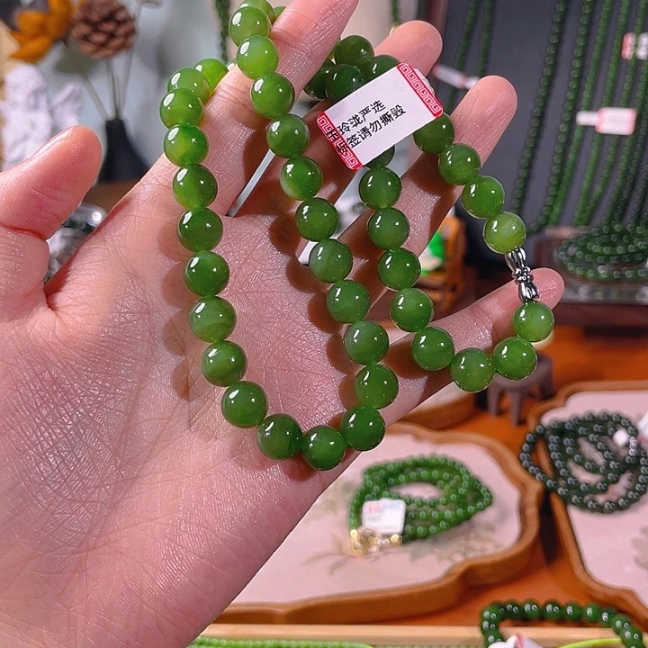 和田玉（碧玉）未镶嵌颈饰10