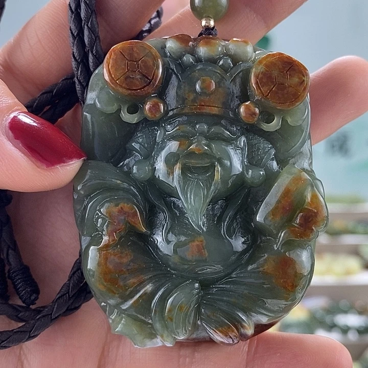 透闪石质玉挂件未镶嵌