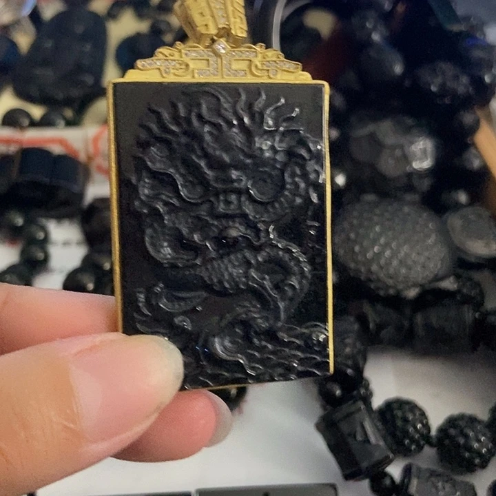 翡翠银S925镶嵌颈饰龙